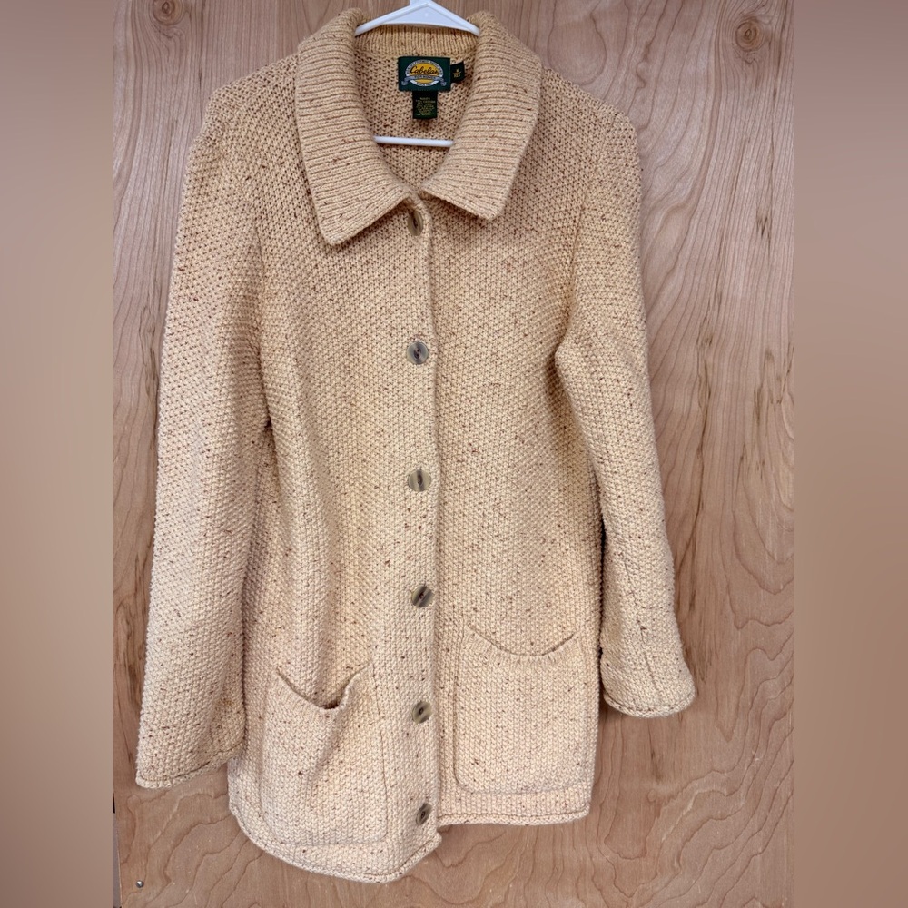 Vintage Cabela’s  knitted cream cardigan sweater women’s size Medium